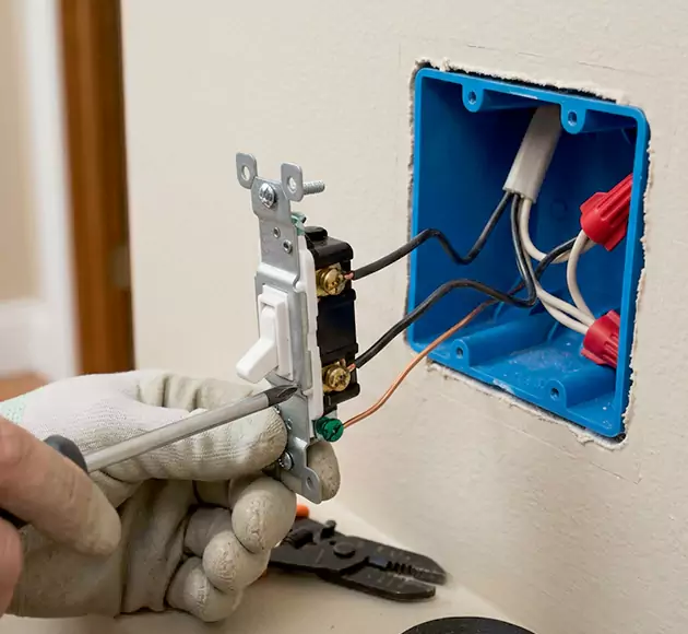 Professional Light Switch Installation: Your Local Wiring Team in Greenacres, WA
